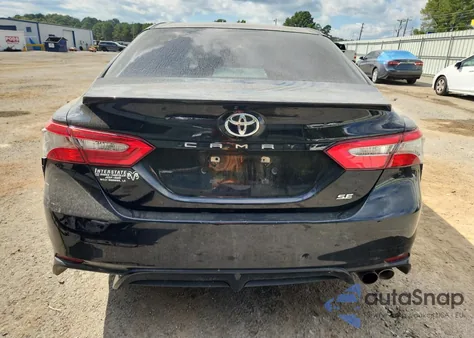 2018 Toyota Camry L from USA, damaged, VIN 4T1B11HK7JU076970